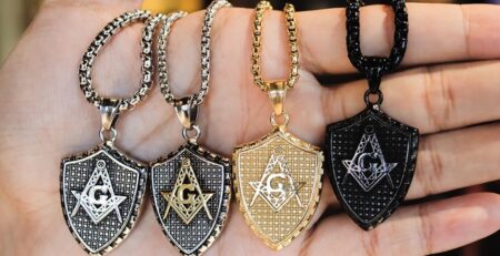 Masonic Jewelry and Regalia