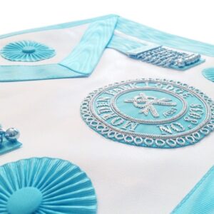 Master Mason Apron with Badge.